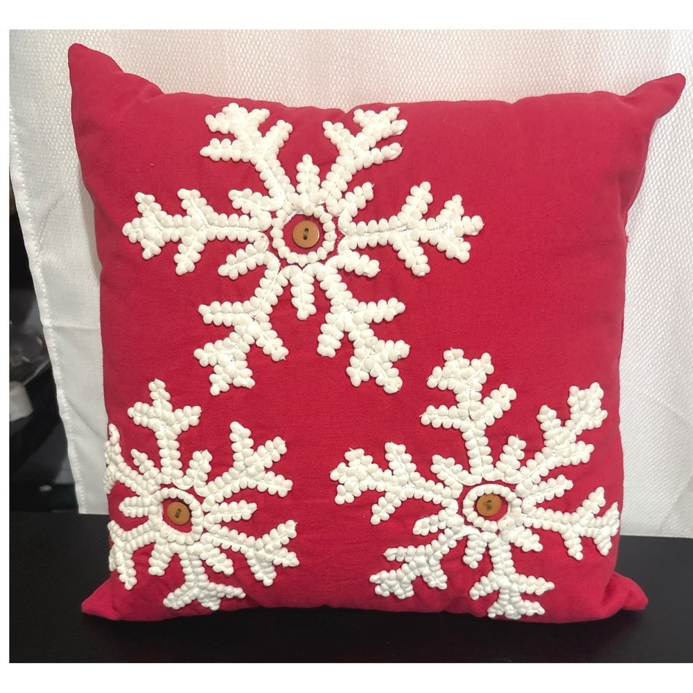 Red Christmas Snowflake Throw Pillow White Textured Pom Pom Button Accent 16x16